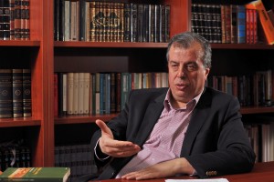 Prof. Adnan Demircan: “İslam Kültüründen Kopuk Okumalar Şiddet Doğurmaya Müsait”