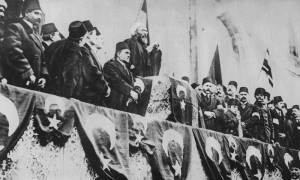 İslami Terimler Alman Kamuoyunda Nasıl (Yeniden) Tanımlanıyorlar?