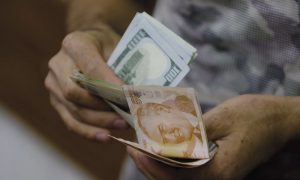 Cevabı Aranan Soru: Türkiye Ekonomik Krizde Mi?
