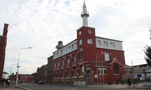 Almanya’da İlk Ezan: Düren Camisi’nin 34 Yıllık Ezan Geçmişi