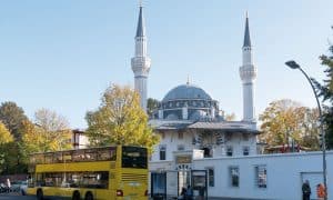Avrupa’da Ezan: Bir Çatışma Kaynağı Mı, Yoksa Dinî Çoğulculuğun Göstergesi Mi?