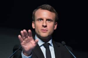 Fransa Cumhurbaşkanı Macron’dan Aşırı Sağ Uyarısı: “Milliyetçilik Savaştır”