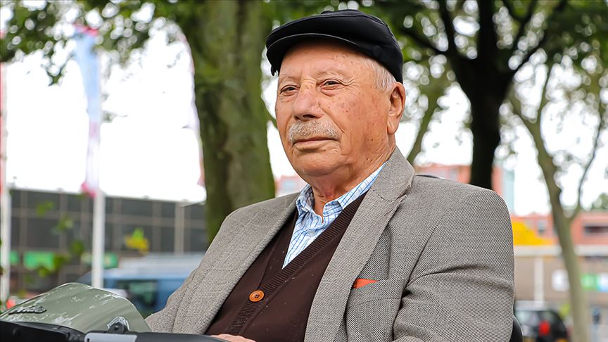 2 Yıl Çalışıp Ev Alıp Dönecekti 49 Yıl Oldu