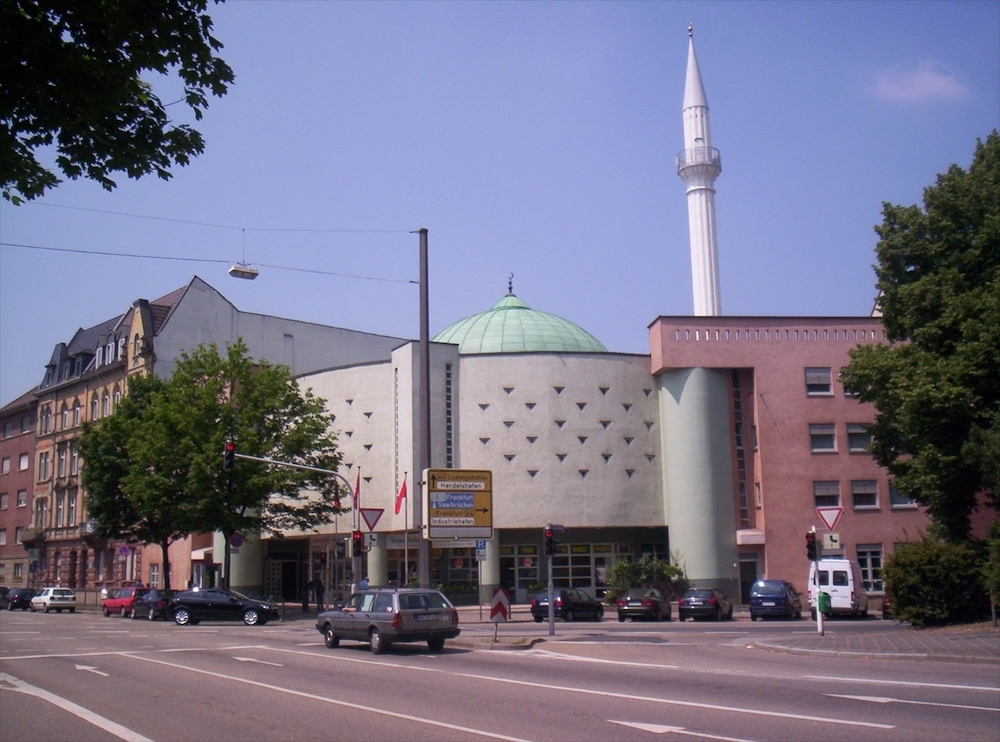 Mannheim Sultan Selim Camisi