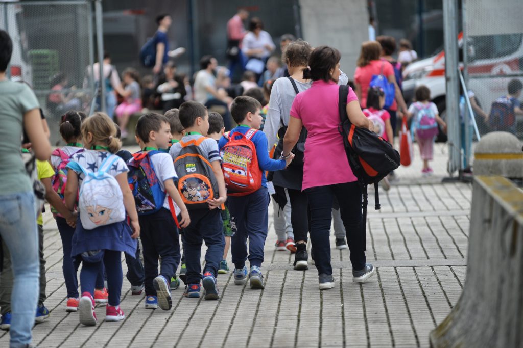 Fransa’da Değişen Dengeler ve Okul Gezilerinde Başörtüsü Yasağı