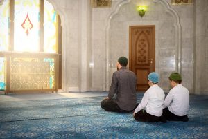 İsviçre’de Camiler Yeniden İbadete Açılıyor