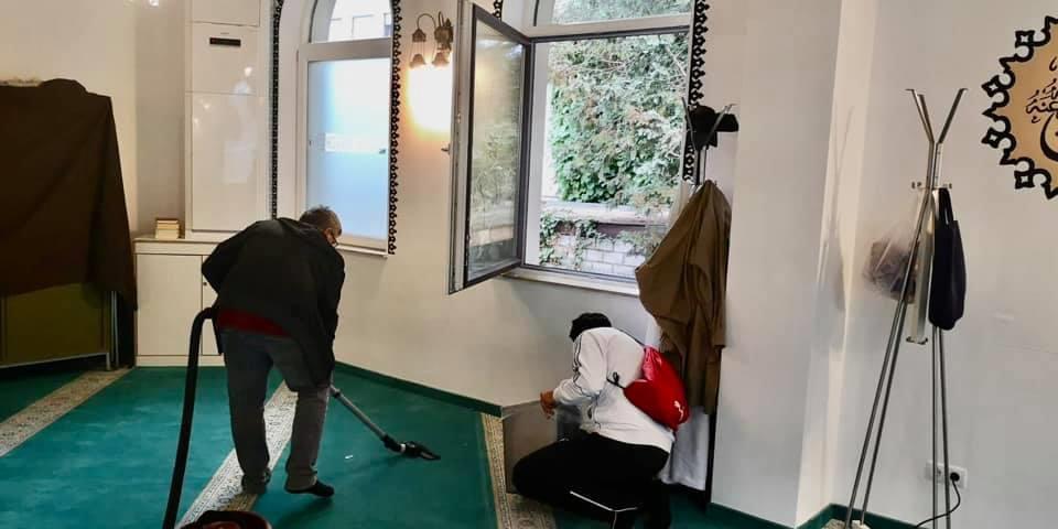 Berlin Medine Camiine saldırı