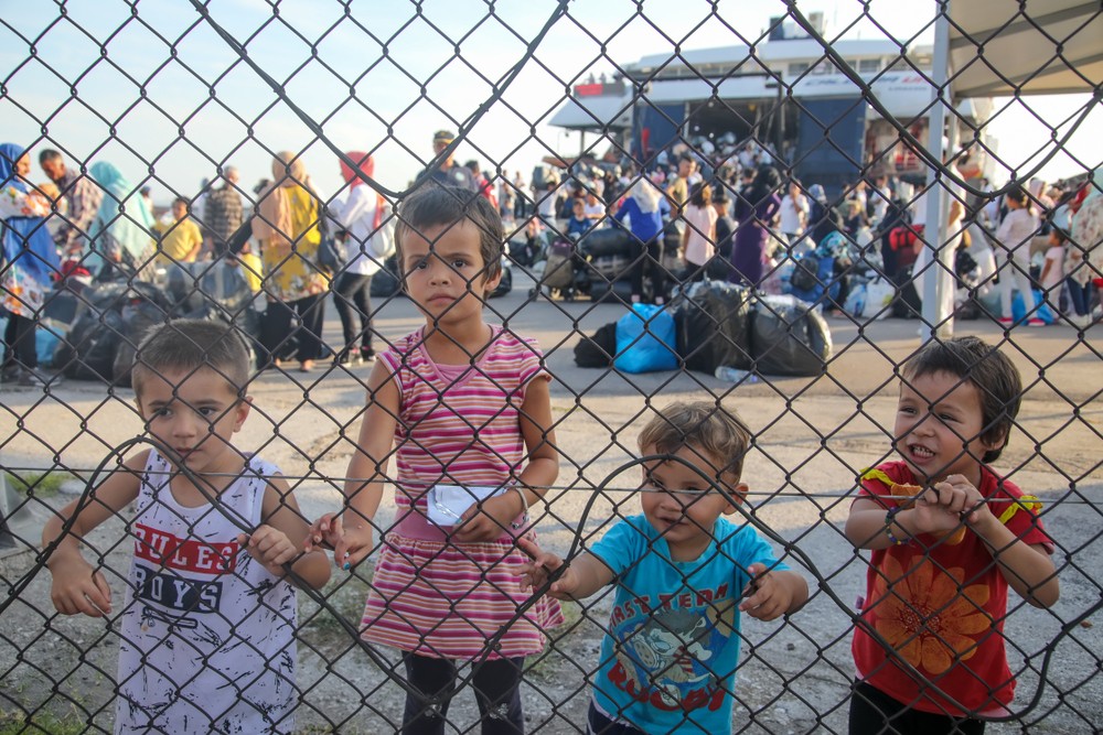 Merkel, Moria’daki Yangın Üzerinden AB’nin Mülteci Politikasını Eleştirdi
