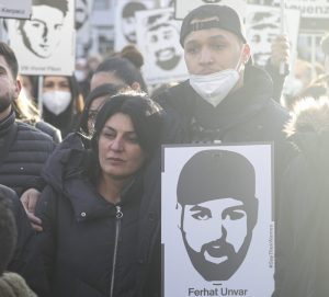 “Bu Nefretten Ne Kazandın?”: Hanau Saldırısı Sonrası Bir Annenin Bitmeyen Tanıklığı
