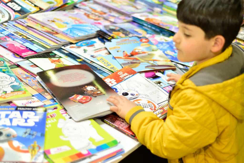 Avrupa’daki Müslüman Çocuklar İçin Kitap Okumanın Gerekliliği
