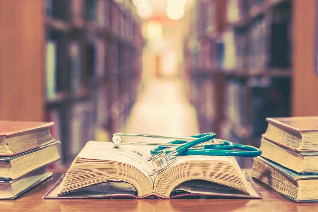 Türkiye’de ve Avrupa’da Tıp Eğitimi: Nasıl Eğitiliyor Bu Doktorlar?