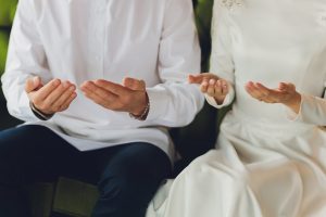 Sünni Perspektifte Cinsiyet İlişkilerinin Sabit ve Değişken Normları
