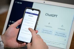 Yapay Zeka ve Veri Eksikliği Problemi: ChatGPT Neye Göre Cevap Veriyor?
