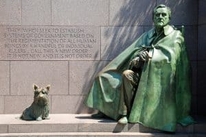 İçeriye Umut, Dışarıya Korku: ABD’yi Değiştiren Franklin Roosevelt Kimdir?