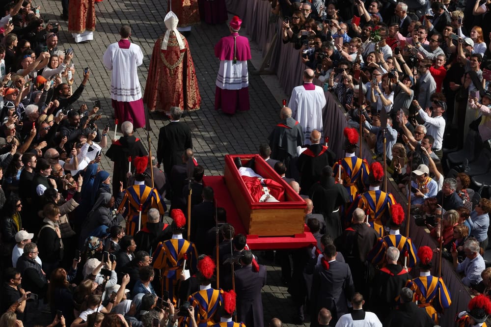 Katoliklerin Ruhani Lideri ve Papa Franciscus'un Halefi Kim Olacak?