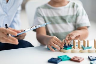 Çocuğunuza Dil ve Konuşma Terapisi mi Önerildi? İşte Bilmeniz Gerekenler