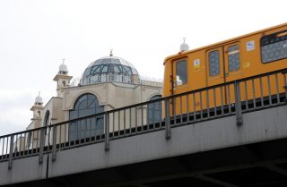 Berlin’de Artan Müslüman Karşıtı Saldırılara Karşı Anayasal Koruma Çağrısı