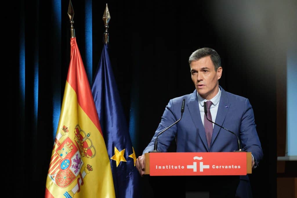 Pedro Sánchez, Namıdiğer “El Guapo” Kalbimizi Nasıl Kazandı?