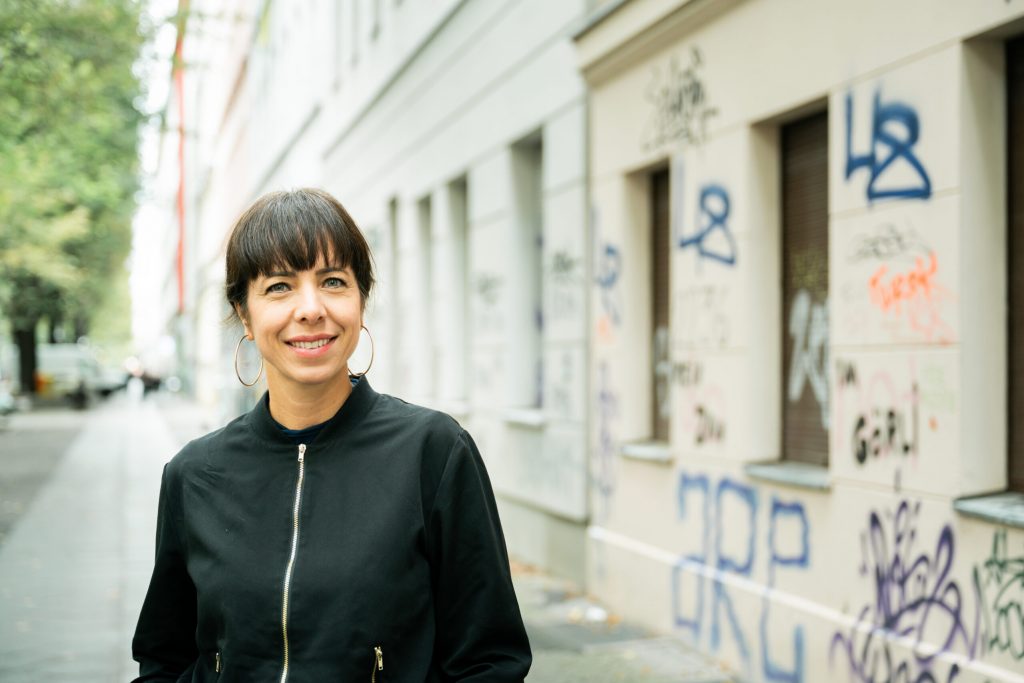 Berlin Seçimlerinin Öne Çıkan İsmi Elif Eralp Kimdir?