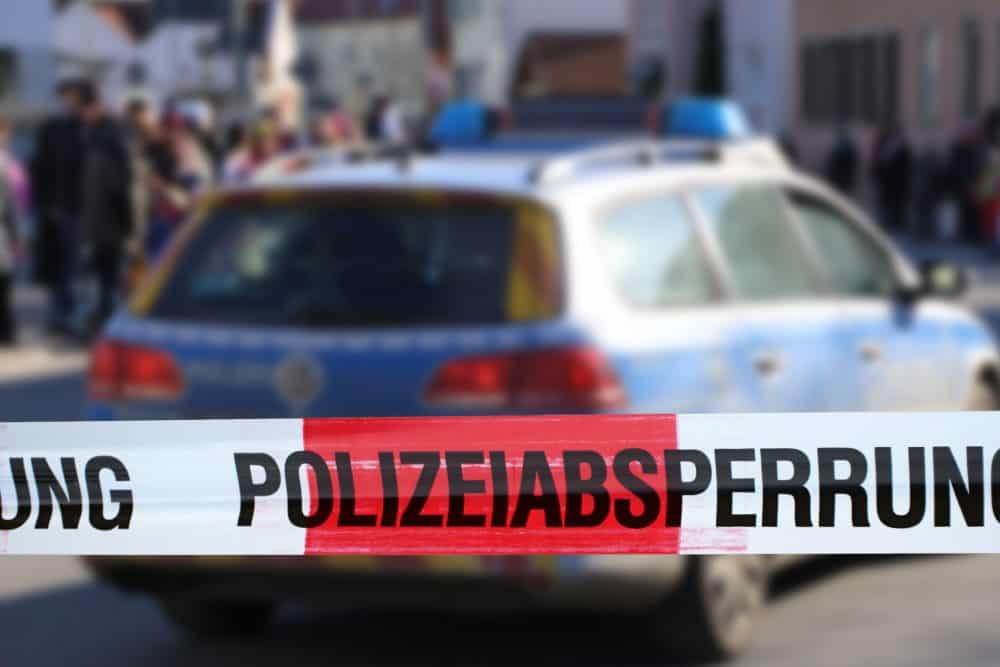 avusturya linz bıçaklı saldırı afgan cinayet islam müslüman karşıtlığı düşmanlığı