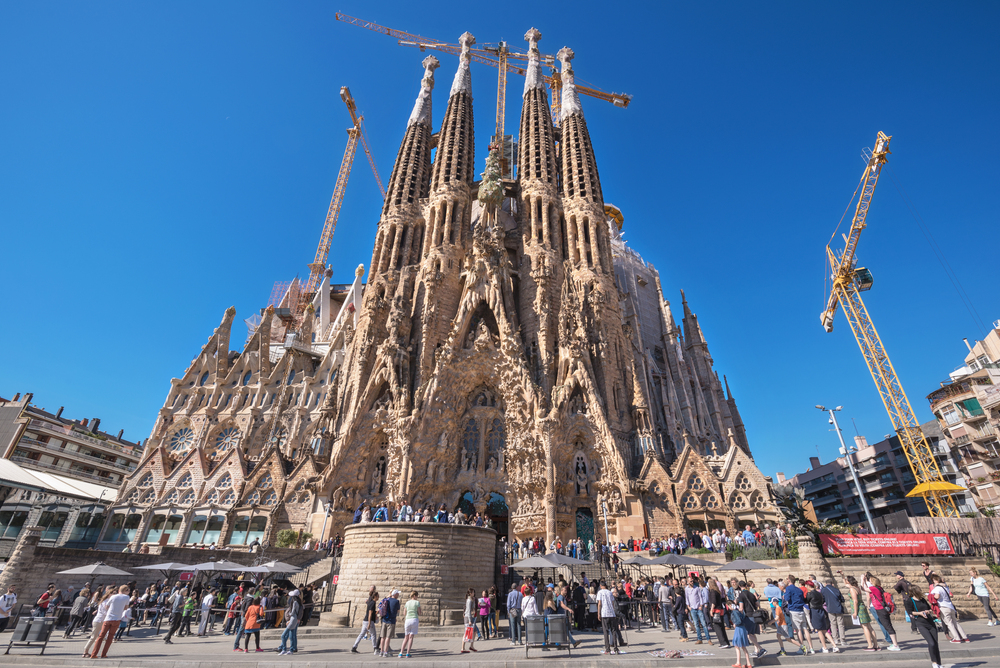 Antoni Gaudí ispanya endülüs sagrada familia islam müslüman mimari