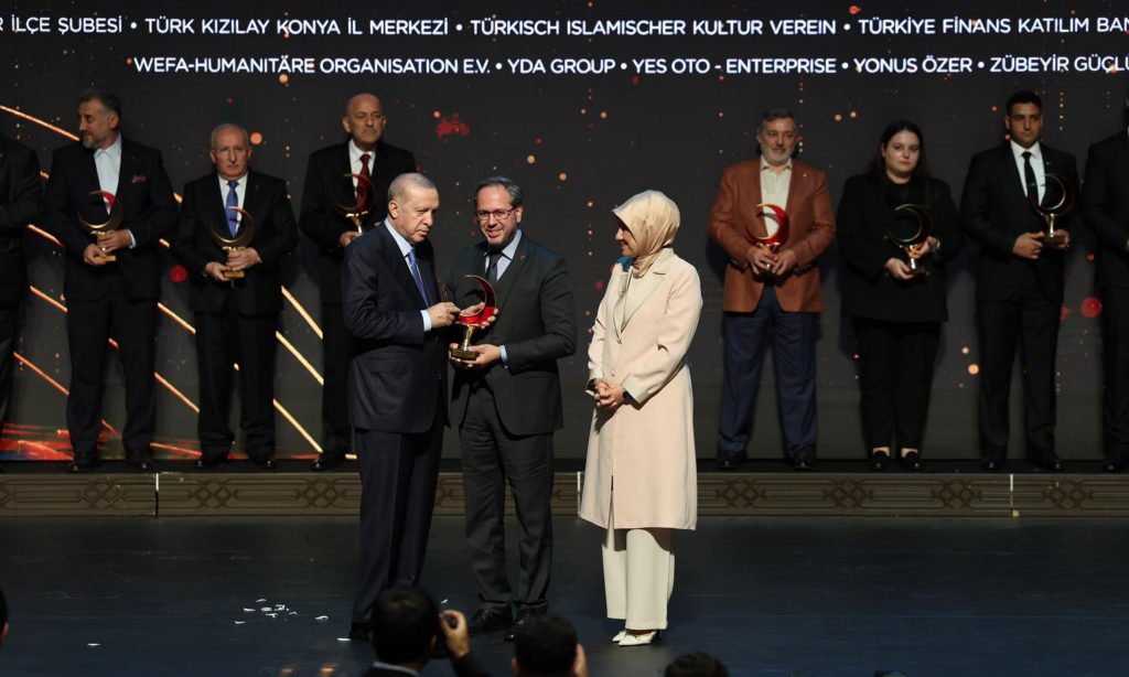 “HASENE, Yokluğu Tanımış İnsanların Kurduğu Bir Dayanışma Ağıdır”