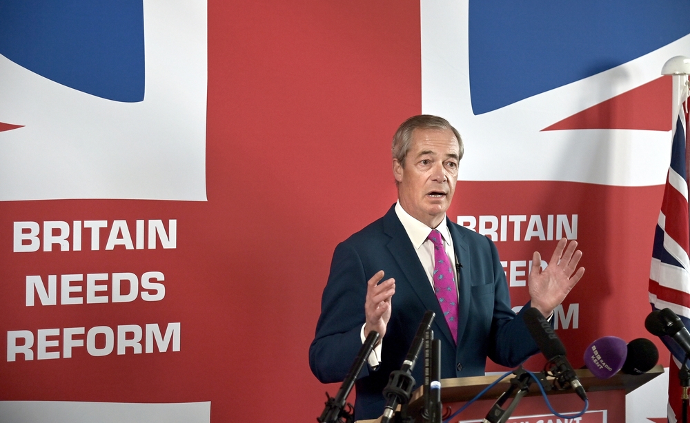 Nigel Farage Birleşik Krallık İngiltere Clacton Muhafazakar Parti İşçi Partisi popülizm popülist