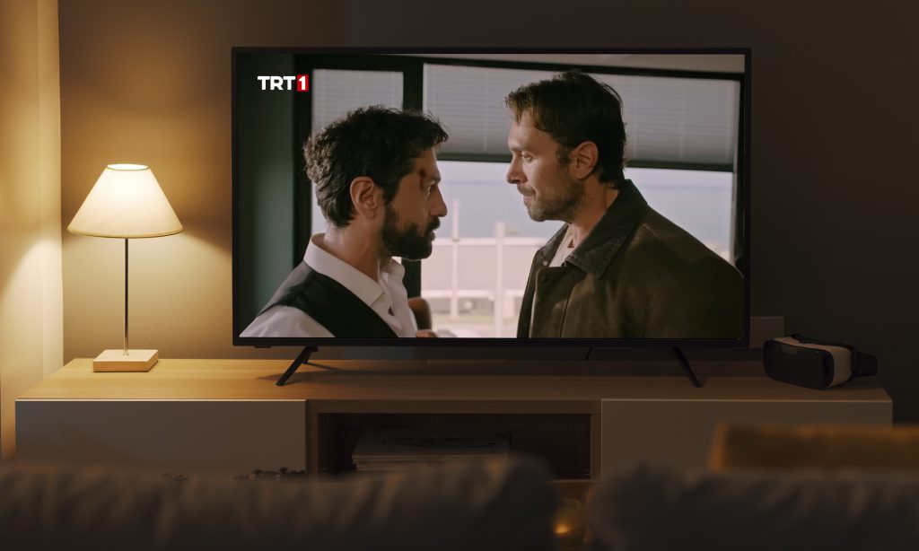 Taşacak Bu Deniz, Dindarlar ve Silahlar