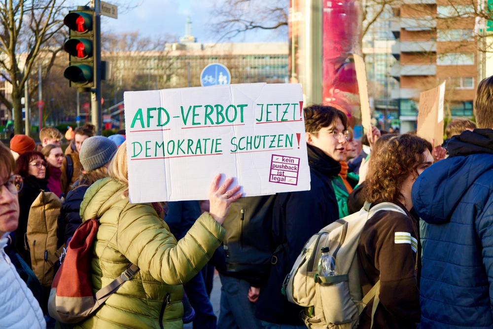 afd parti yasağı aşırı sağ almanya için alternatif gff hukuk hukukçu yargı federal anayasa mahkemesi